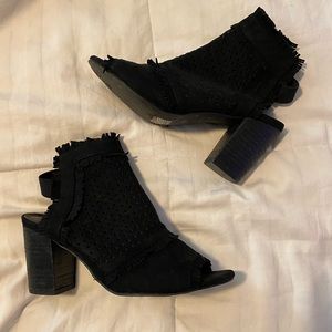 Black Heeled Boots Size 6.5